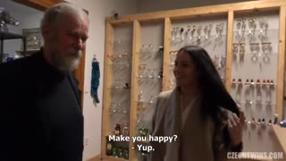 Czech Twins Brunette with Big Cock and Stockings - наслаждайтесь лучшим порно на HD-PORN.ONLINE