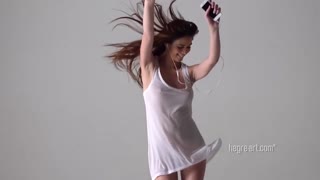 Victoria R Slow Motion - Beautiful Brazilian Babe Shows Off Her Big Ass - смотреть новое порно видео HD-PORN.ONLINE