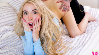 Kenzie Reeves Helps Stepsisters in Bed - S25:E4 - смотреть новое порно видео HD-PORN.ONLINE